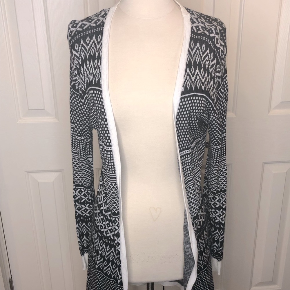 Issue Cardigan L